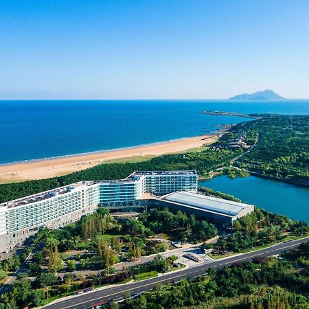 Hotel Wyndham Grand Qingdao Exterior foto