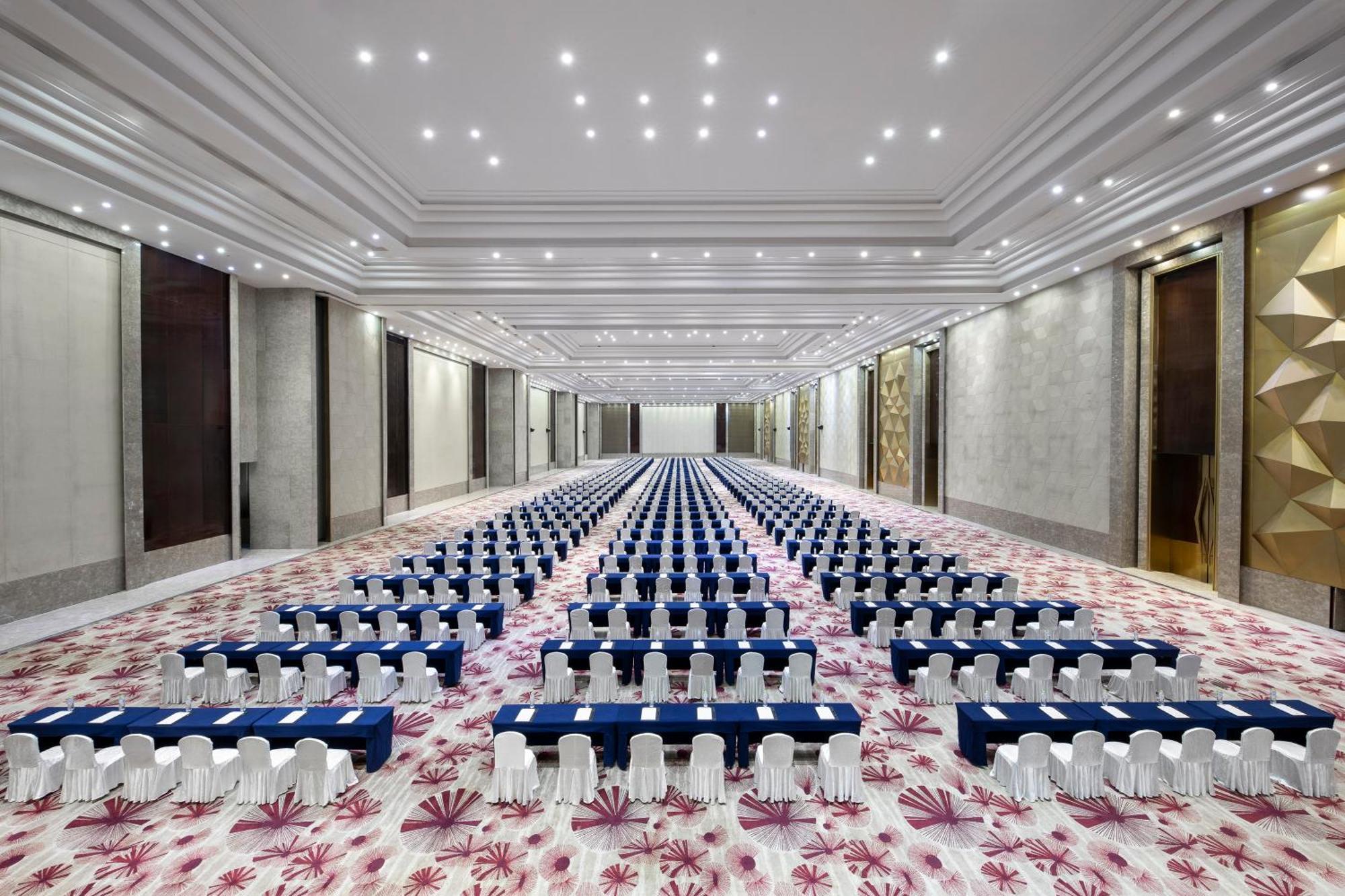 Hotel Wyndham Grand Qingdao Exterior foto